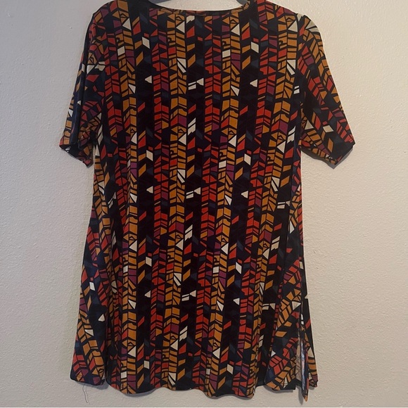 Lularoe Top - Picture 2 of 4